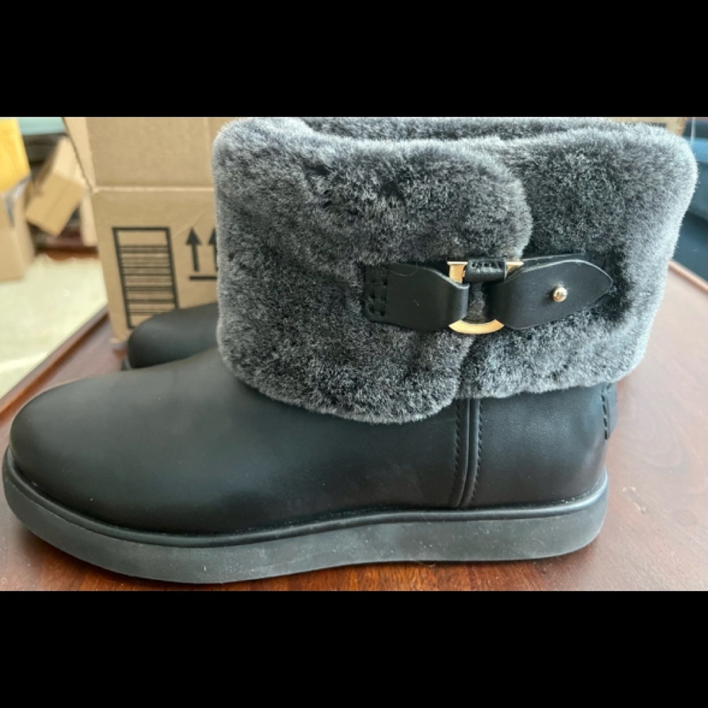 UGG Mini Berge Black Leather Shearling Mini Boot 7